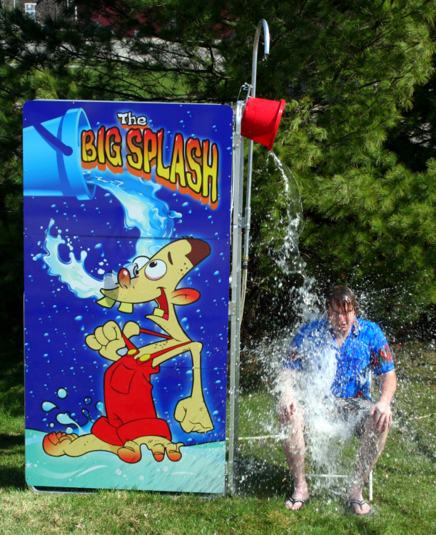 Big Splash Bucket Drop